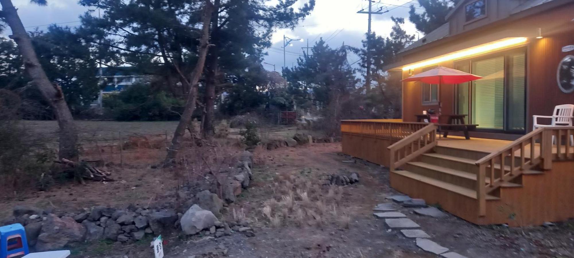 Hamdeok Pool Villa Pension Чечжу Екстер'єр фото